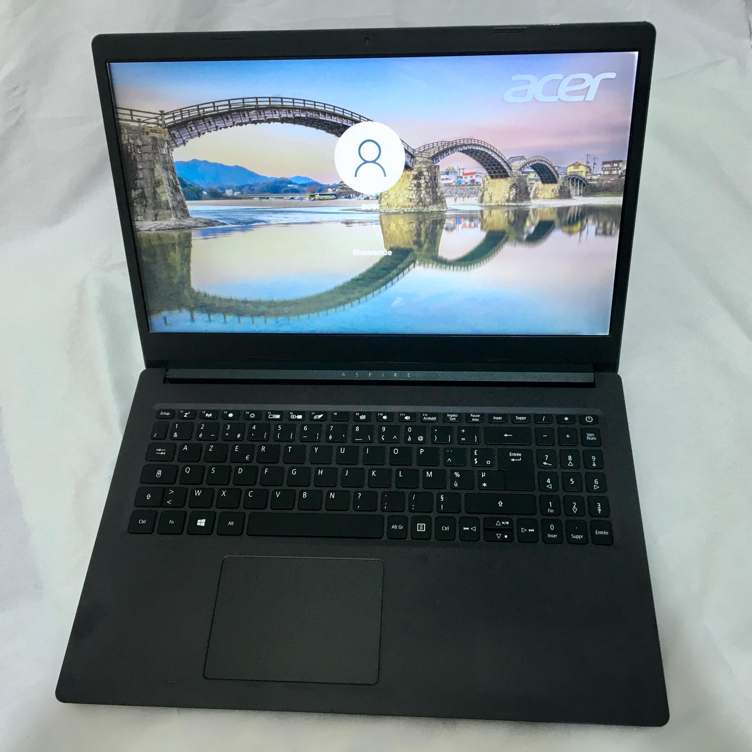 Acer AMD A6/9e